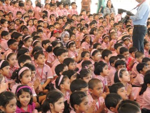 426200_372688042806312_1379623442_n