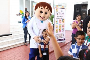 523168_372809086127541_413404031_n