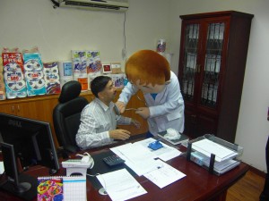 Dr. Cool Visits ABC International